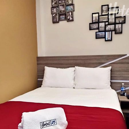 Hotel25 Monterrey Zewnętrze zdjęcie