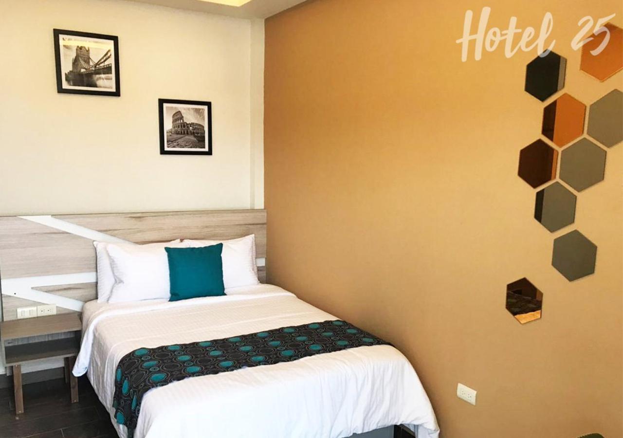 Hotel25 Monterrey Zewnętrze zdjęcie